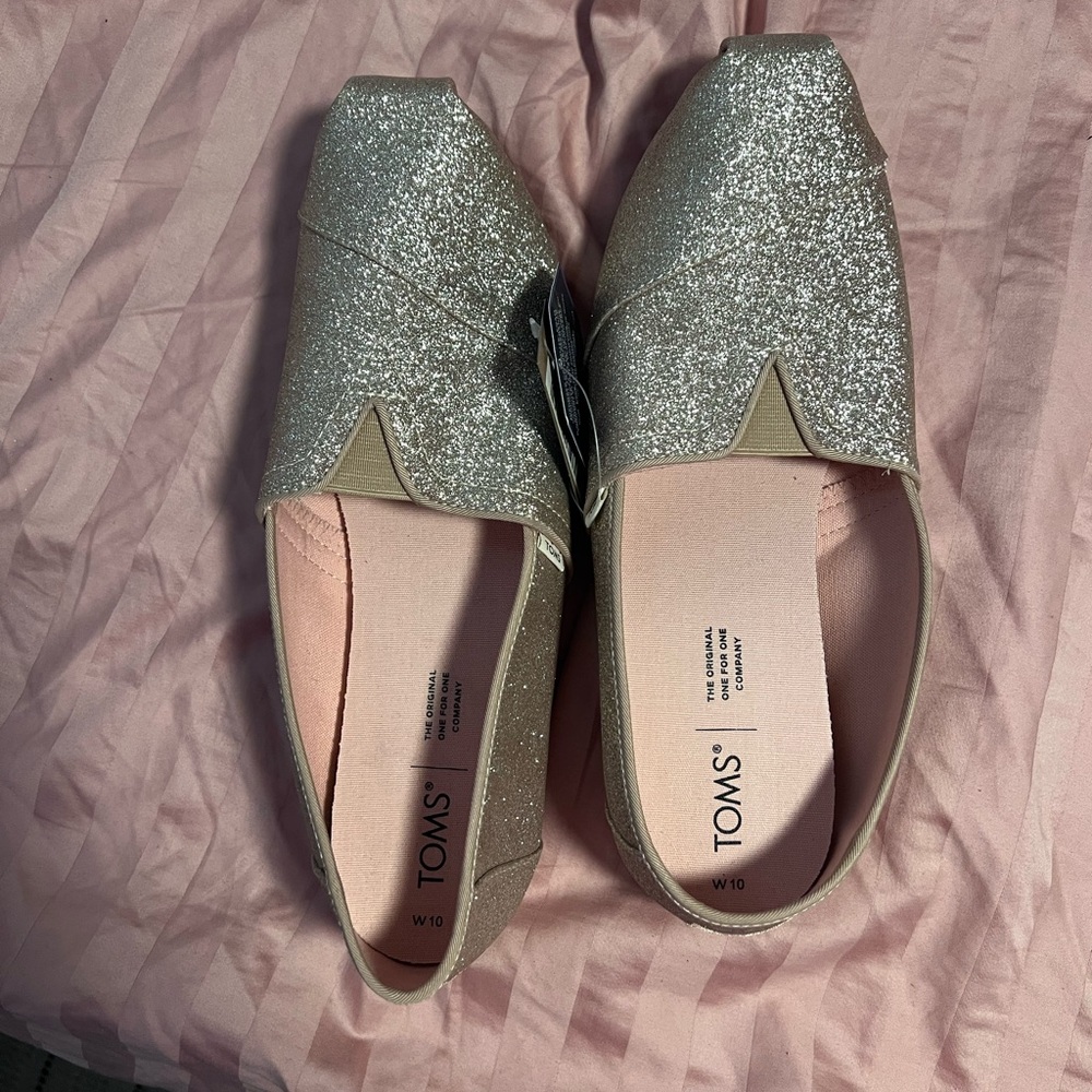 TOMS Women's Glitter Flats - gold